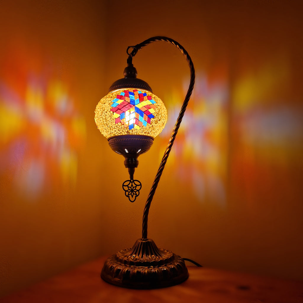 Türkisches Mosaik marokkanische Lampe Licht Tiffany Stil Glas Schreibtisch Tisch CE-geprüft