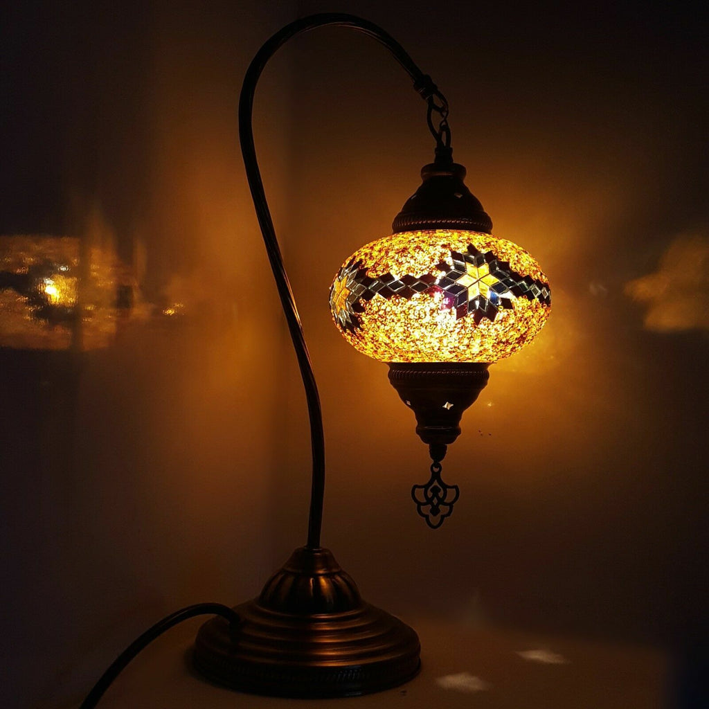 Lámpara de mesa grande cisne marroquí turco