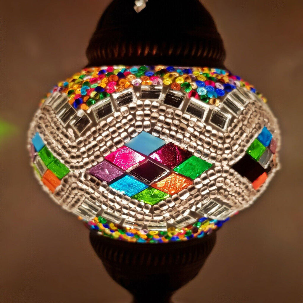 Luz de lámpara marroquí turca Auténtica mesa de escritorio de vidrio estilo Tiffany CE probada