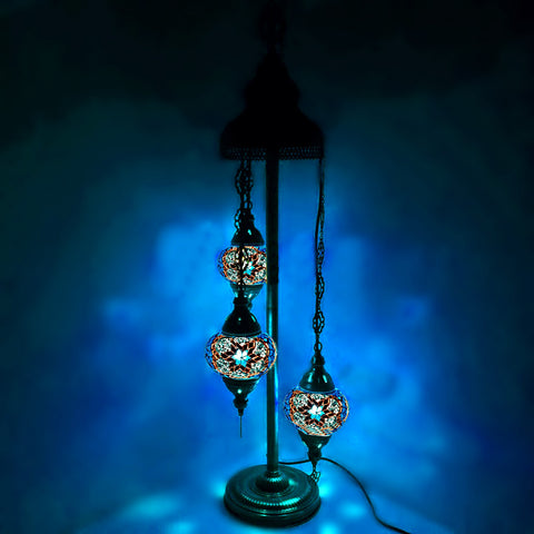 Lámpara de pie de estilo turco marroquí de 3 bolas B4A